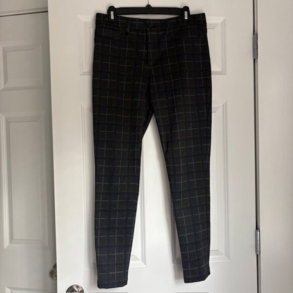 41 Hawthorn Plaid Tartan Pants - Picture 3 of 4